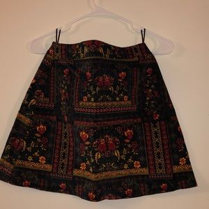 Floral velvet skirt